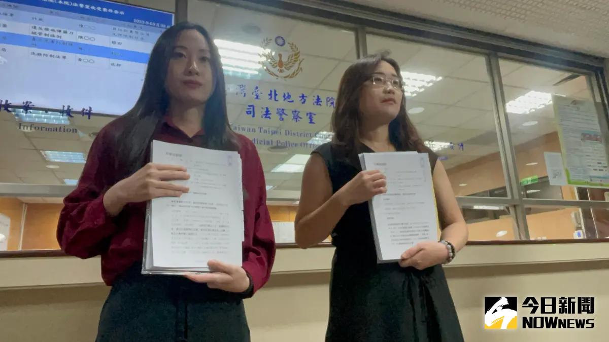 ▲律師熊依翎（右）、林安冬（左）分別受農業部和陳吉仲委任，對徐巧芯、邱毅提起民刑事訴訟（圖／記者潘千詩攝，2023.09.06）