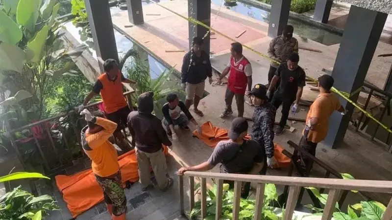 ▲印尼峇里島一個渡假村園區的透明電梯因為鋼索斷裂，導致車廂失速下墜，5名工作人員因此喪命。（圖／翻攝自daily mail online）