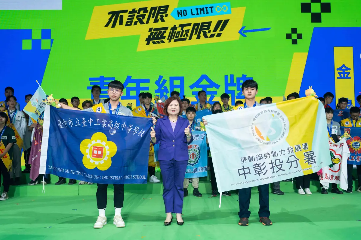 ▲機器人系統整合(許葆賢、郭正賢) (圖／教育局提供2023.9.11)