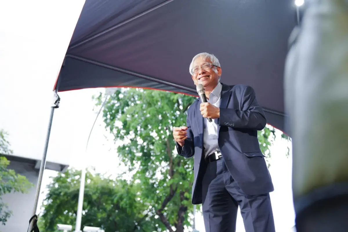 ▲高雄市第六選區立委參選人郭倍宏今天感慨的說，往年的總統選舉慣例，重點只會放在國家定位、國家認同上面，今年完全消音滅蹤。（圖／記者郭凱杰翻攝）