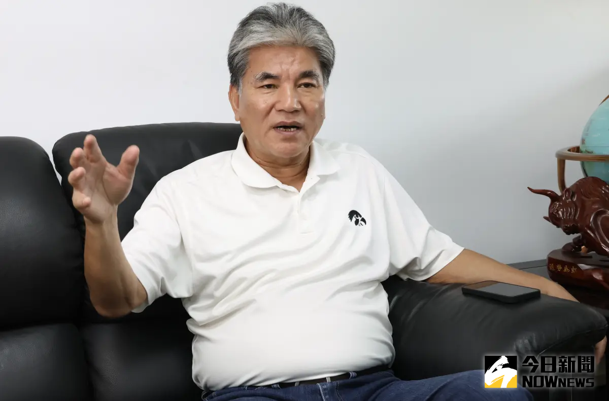 ▲內政部前部長、台大土木工程系教授李鴻源今（8）日接受《NOWnews今日新聞》專訪，分析近年來天坑的3大成因。（圖／記者葉志明攝）