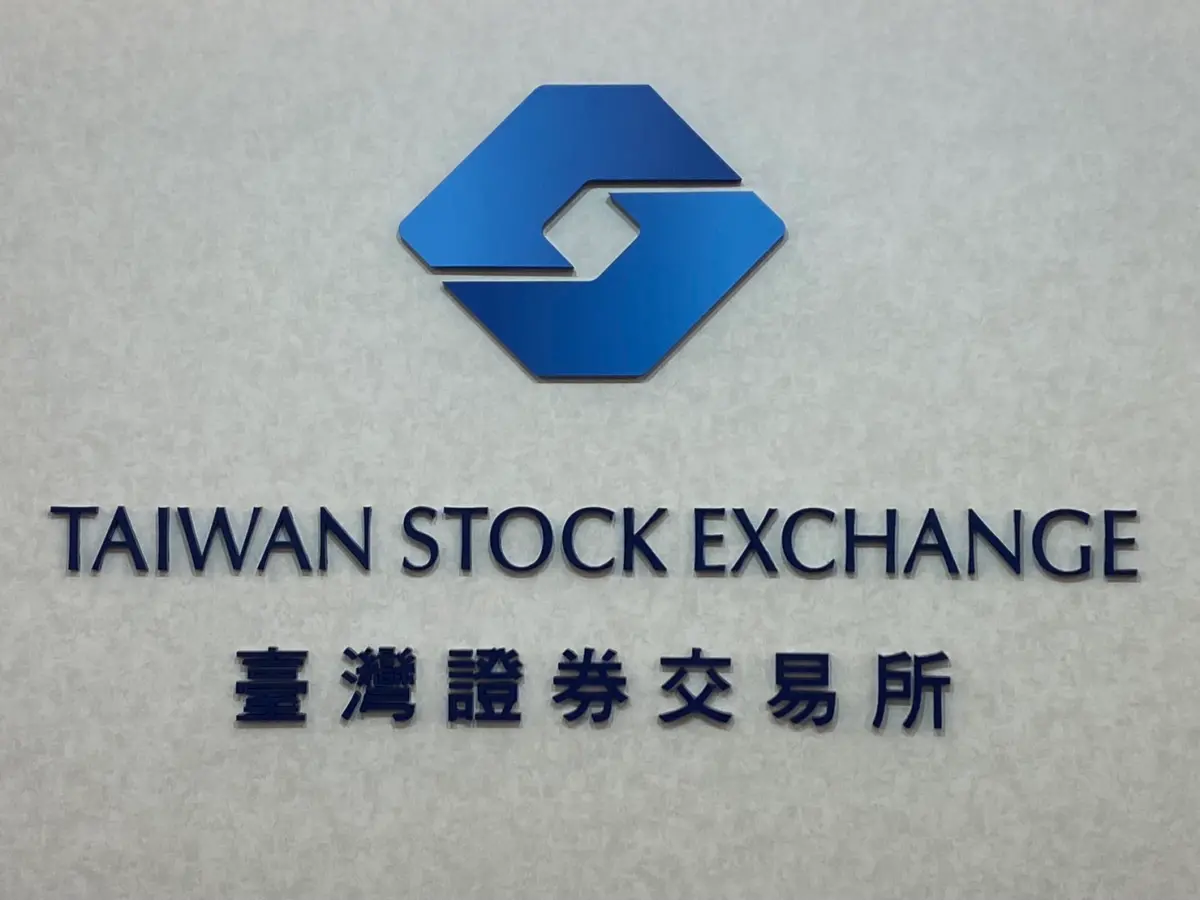 ▲證交所首次前進校園，與台科大攜手合作開設學分課程，該課程業於9月6日正式開課，學期結束並提供優秀學生於暑假期間至證交所實習的機會。（圖／證交所提供）