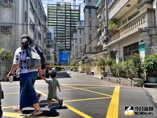 ▲基泰建設近期因大直建案鄰損備受矚目。(圖/記者陳明中攝) ▲基泰建設近期因大直建案鄰損備受矚目。(圖/記者陳明中攝)