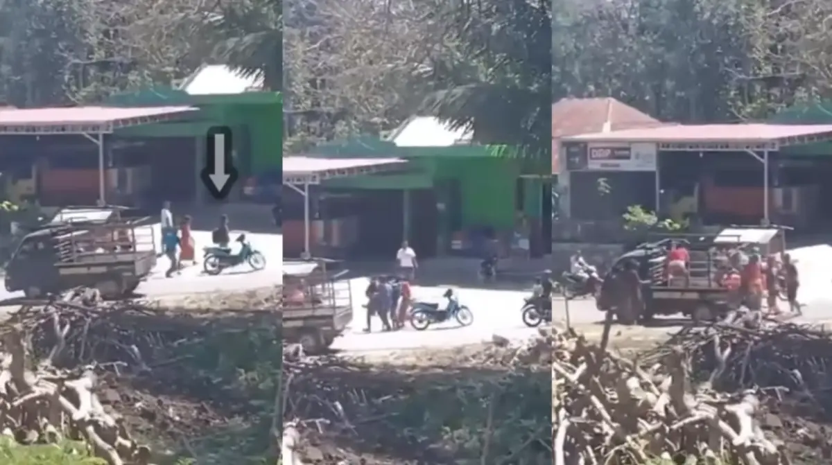 ▲印尼西南部一處村莊「搶新娘」的過程被附近民眾拍下。（圖／截取自TikTok/@Heraloebss）