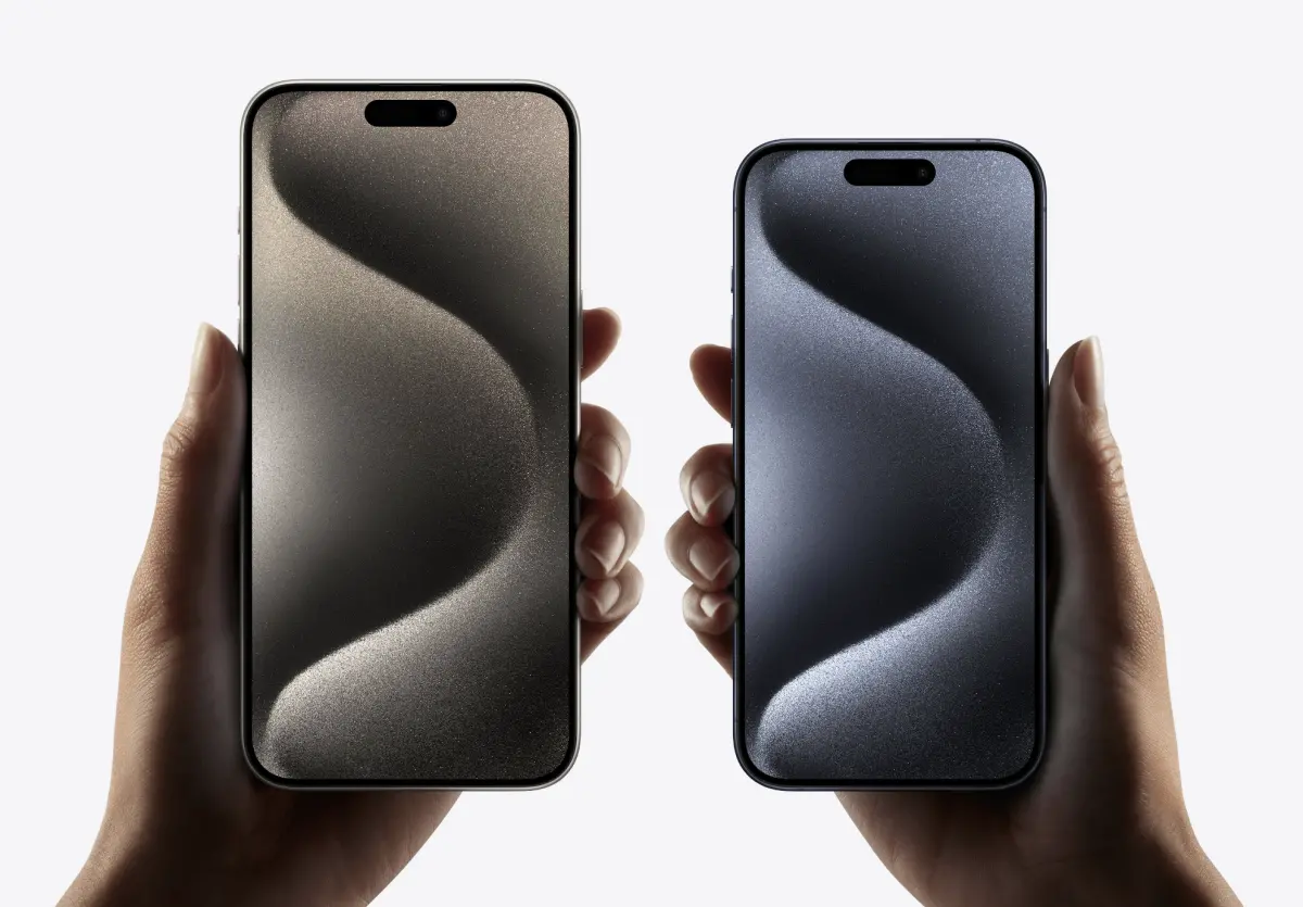 ▲遠傳今（13）日11點開放預約登記 iPhone 15 ，預約、預購除了享有贈品之外，還有機會抽中頂規的 iPhone 15 Pro Max 手機。（圖／翻攝官網）