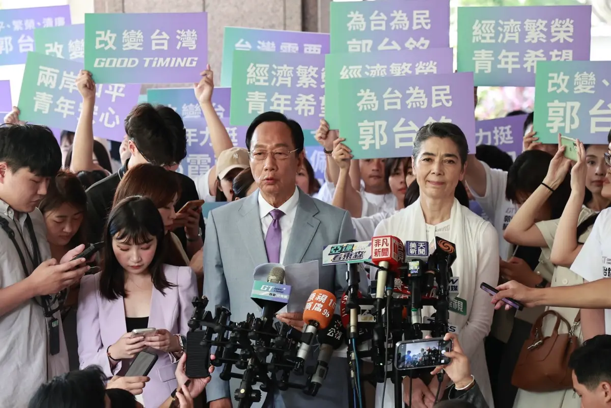 ▲對於近期捲入雙重國籍、辭演舞台劇等爭議，賴佩霞今親上火線受訪坦言「心情高潮迭起」，也強調問題都會有答案，但因細節太多，不方便在這佔用大家太多時間。（圖／記者葉政勳攝，2023.09.17）