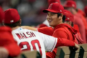 MLB／大谷翔平是超級暖男！明明整季報銷還為隊友現身球場加油
