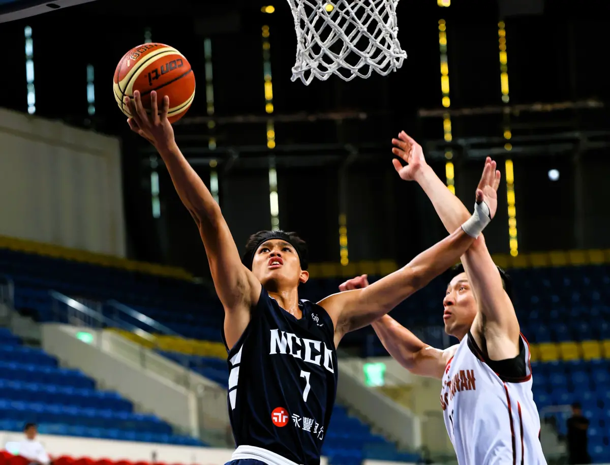 ▲游艾喆身手已明顯超越同齡選手，且被多支職業隊鎖定。籃協提供