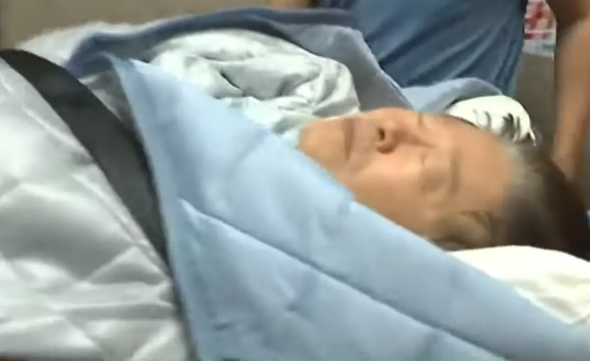 ▲韓國共同民主黨黨魁李在明，因絕食19天、健康惡化而送醫；首爾中央地方法院今天上午對南韓最大在野黨共同民主黨黨魁李在明進行逮捕必要性審查。（圖／擷取自YT畫面）