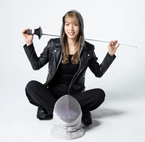 ▲日本24歲美女劍士外型超甜美。(圖/取自江村美咲IG) ▲日本最正掌旗官江村美咲,人氣超高,很受歡迎。(圖/取自江村美咲IG)