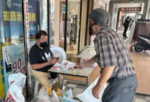 台南老藥局聞聲救苦義舉感人 捐血活動一辦就是26年未間斷

