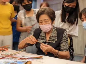 臺南傳統工藝「竹藤編」登錄保存者　盧靖枝藝師辭世享壽79歲
