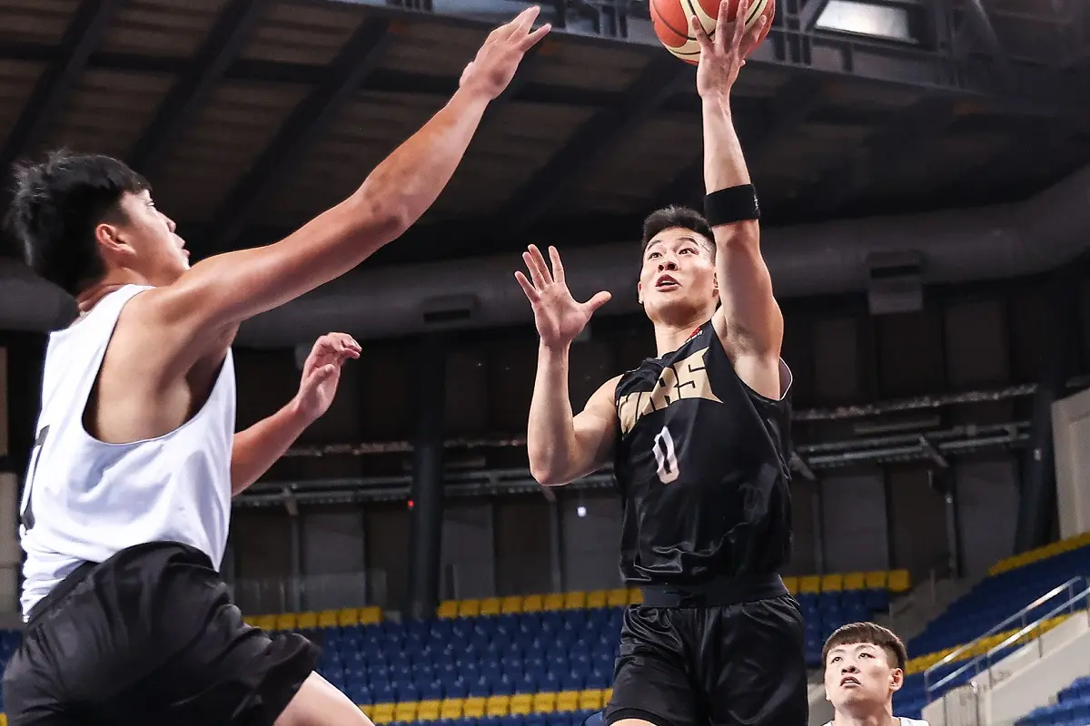 ▲林秉聖延續跨聯盟賽的好狀態，這一場又攻下17分，幫助球隊拿下3連勝。（圖／籃協提供）