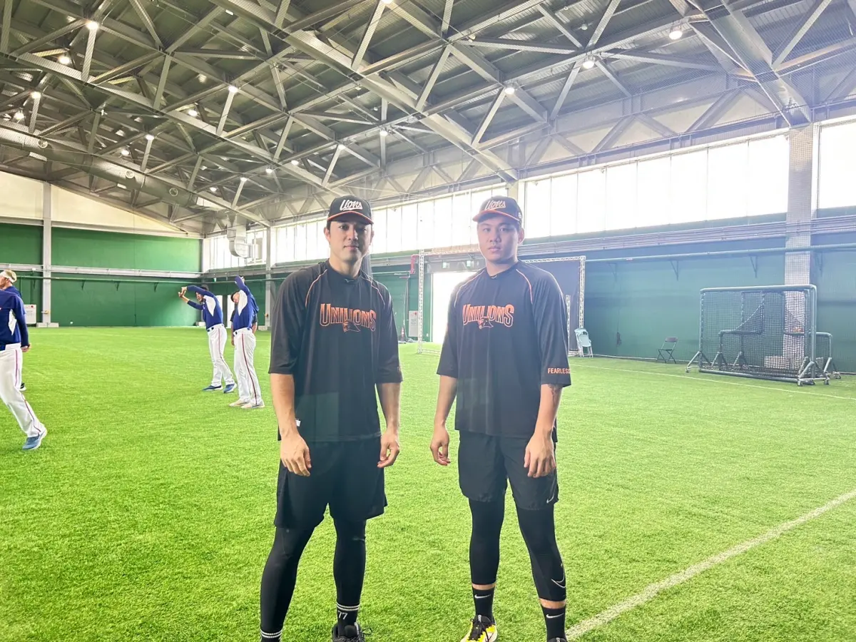 ▲中職統一7-11獅隊林安可與林子豪於今（19）日報到加入亞運代表隊集訓。（棒協提供）