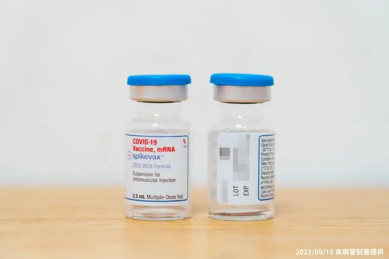 ▲莫德納XBB疫苗自9月26日起，優先提供給65歲以上民眾接種。（圖／疾管署提供）