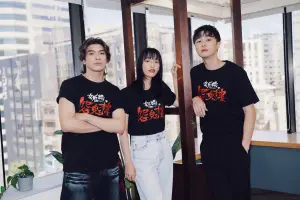 ▲《女鬼橋2:怨鬼樓》主演施柏宇(右起)、王渝萱、林哲熹,出席記者會分享拍攝趣事。(圖/樂到家國際) ▲《女鬼橋2:怨鬼樓》主演施柏宇(右起)、王渝萱、林哲熹,出席記者會分享拍攝趣事。(圖/樂到家國際)