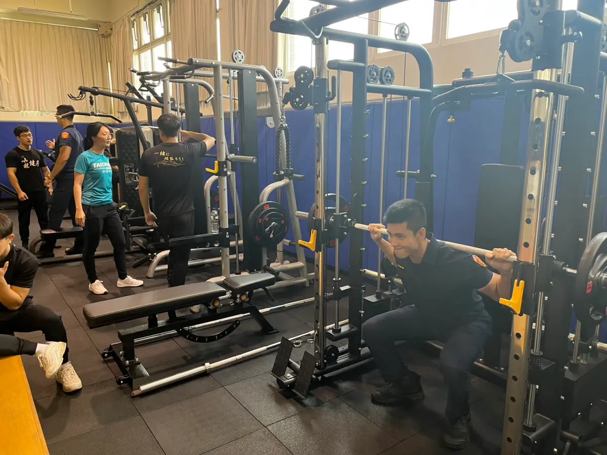 ▲中警五分局建立波麗士健身房　讓員警體能保持最佳狀態（圖/第五分局提供）