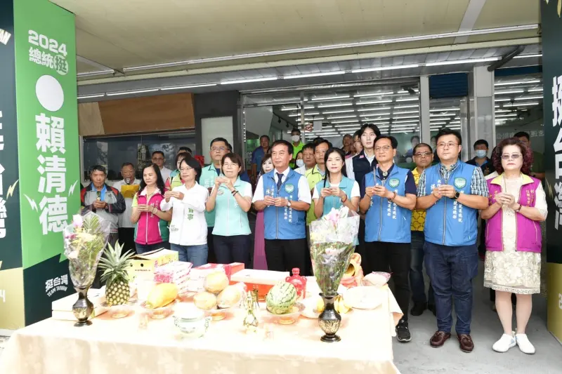 ▲民進黨總統參選人賴清德彰化縣競選總部,今日舉行啟用祈福典禮。(圖/賴清德彰化競總提供,2023.09.20)