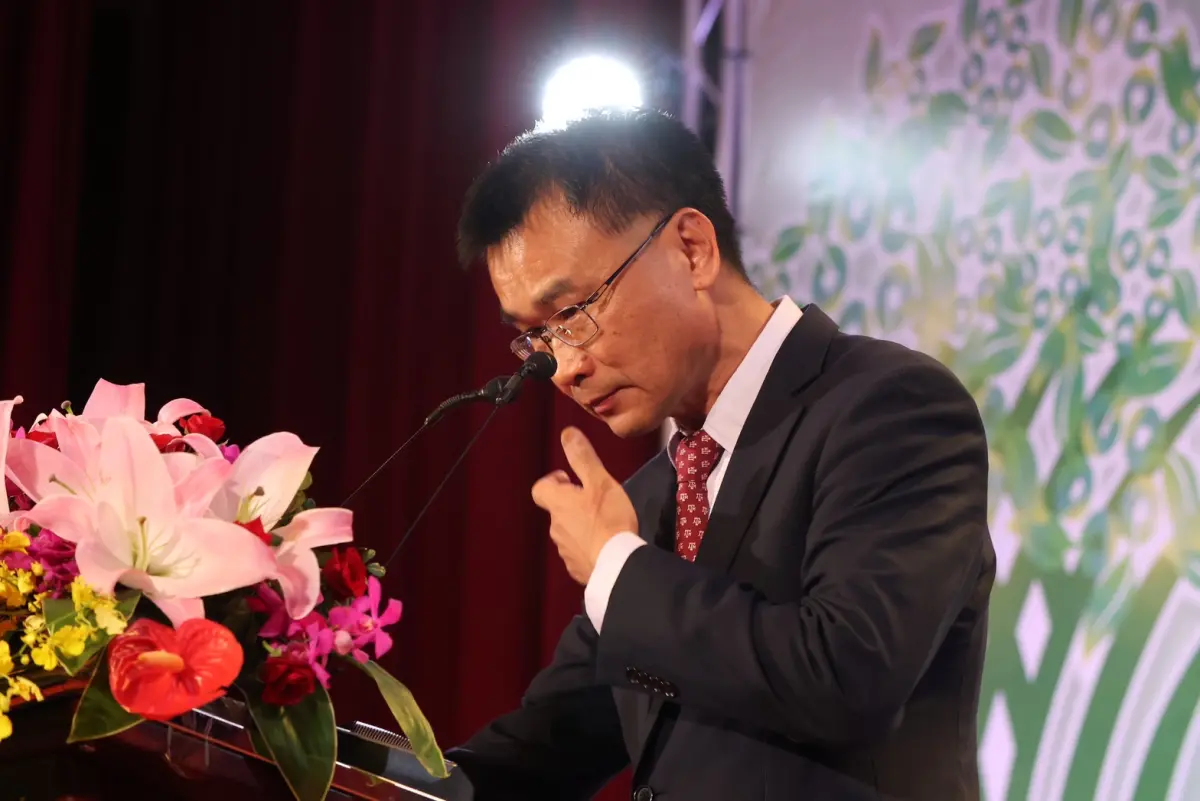 ▲近期進口蛋爭議不斷，前農業部長陳吉仲也在19日請辭獲准，《NOWnews今日新聞》日前進行3天網路民調「雞蛋爭議搞不定！超思、台農、巴西雞蛋亂象如何收場？」，面對本次農業部「拆蛋」處理態度，有高達81.91％的民眾認為「不妥當，陳吉仲應該道歉、下台負責」。（圖／記者陳明中攝，2023.09.20）