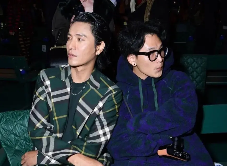 ▲陳坤（左）在倫敦時裝週，和媽媽成謎的獨生子陳尊佑同框，乍看之下以為是兄弟檔。（圖／翻攝chenkun_ck IG）