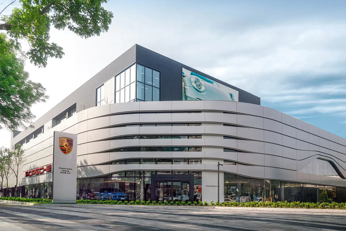 ▲ 樹立新標竿，亞洲最大保時捷中心之一，台中保時捷中心正式開幕 