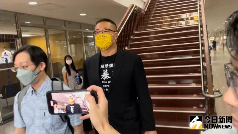 ▲政治評論員朱學恒再度為強制猥褻案，前往台北地院開庭。（圖／NOWnews資料照）