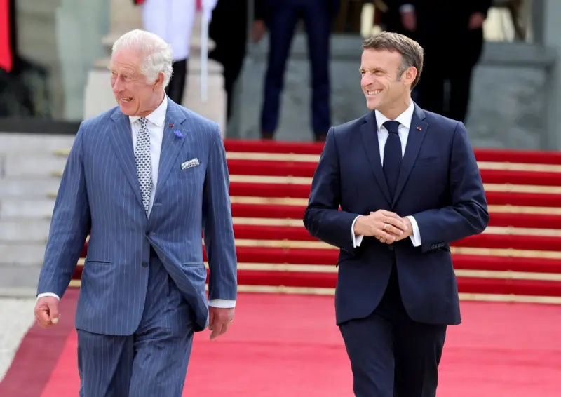 ▲英國國王查爾斯三世赴法國訪問，與法國總統馬克宏會晤。（圖／美聯社／達志影像）