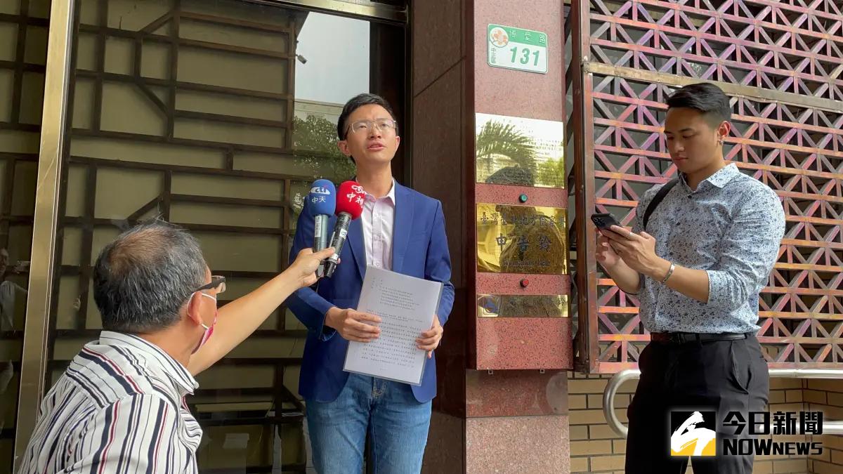 ▲新黨台北市議員侯漢廷說，自己遭台北市議員張斯綱已讀不回。（圖／記者潘千詩攝，2023.09.21）