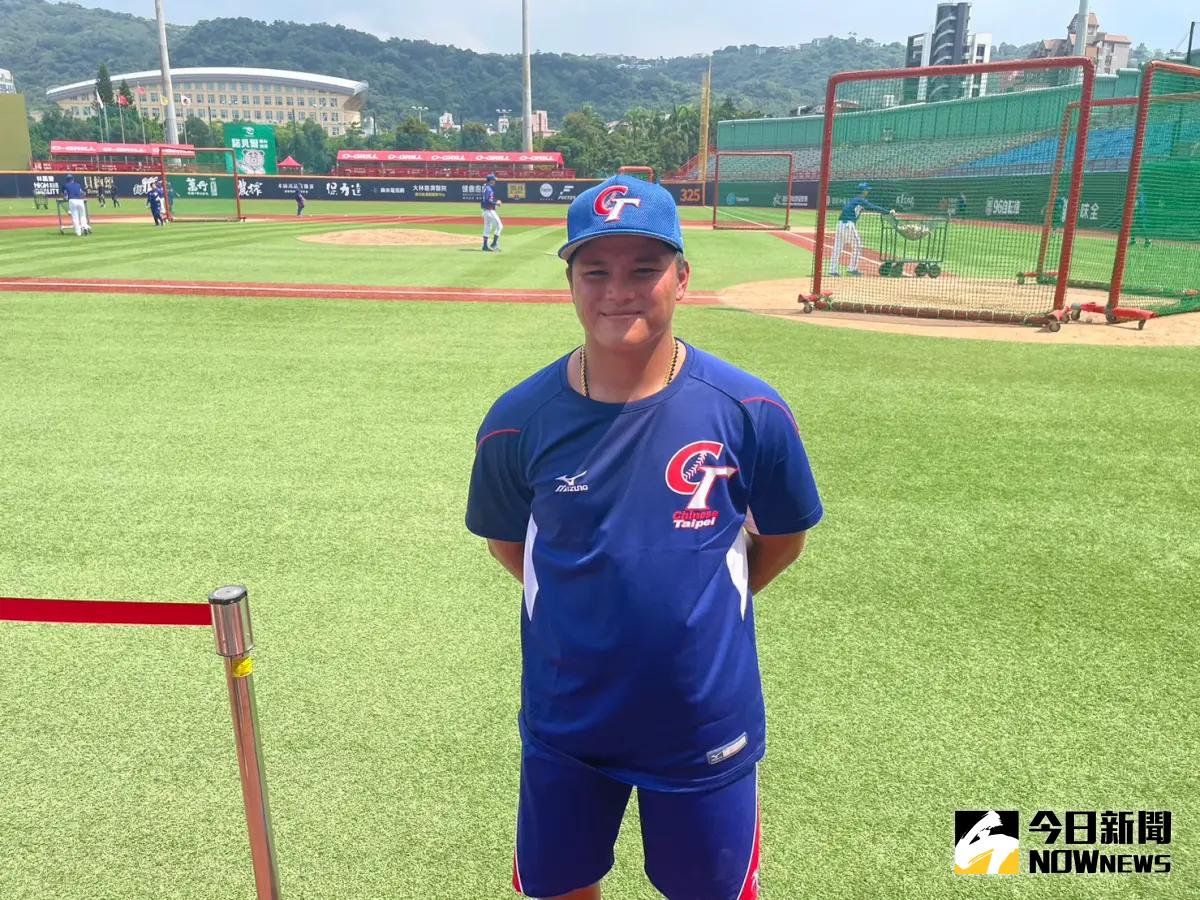 ▲杭州亞運旅美好手李灝宇將打中華隊，身材又更壯了，被隊友說壯得像牛一樣。（圖／吳政紘攝）