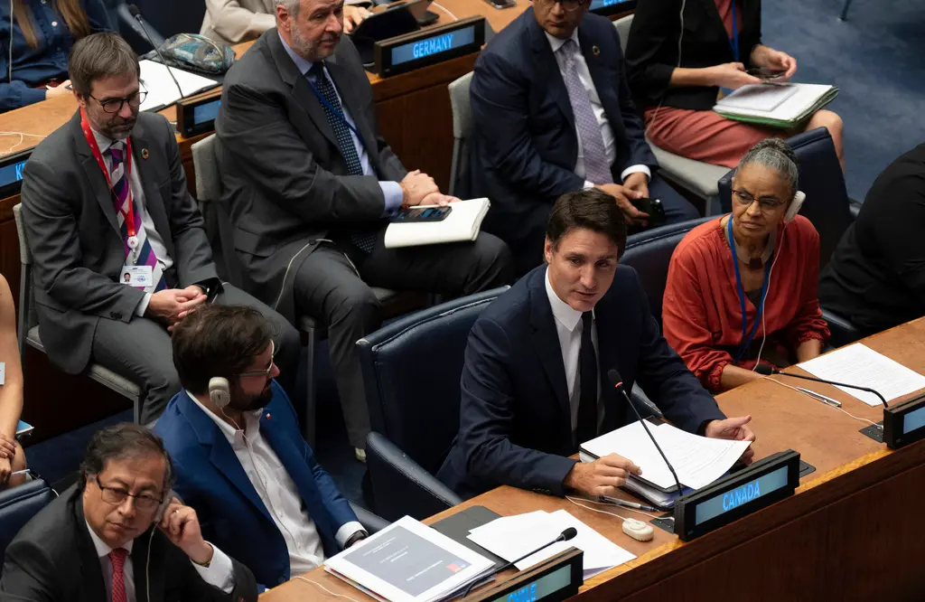 ▲聯合國氣候雄心峰會今天舉行，要求各國展開具體行動提高削減目標以及減少使用化石燃料等，但G7成員國中僅德國及加拿大領袖出席。（圖／美聯社／達志影像）