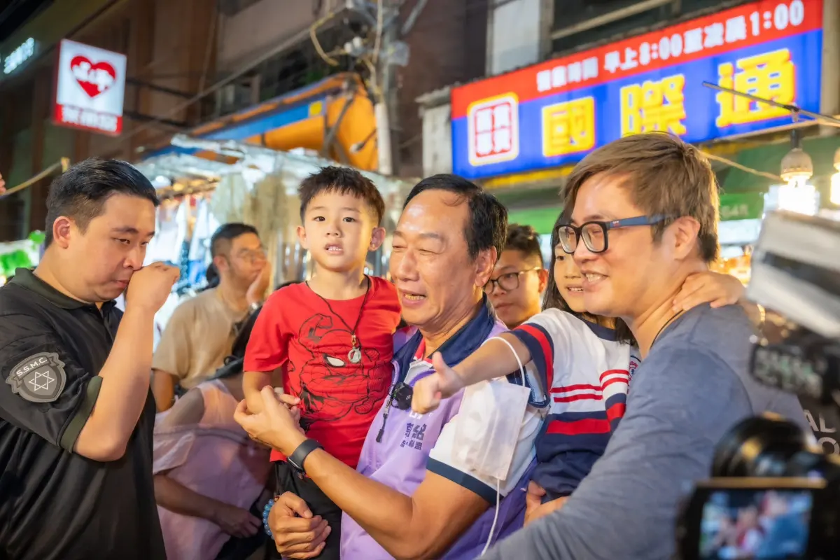 ▲鴻海創辦人郭台銘近日提出許多要花上大數目的政見。（圖／郭辦提供）