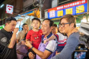 果然有鈔能力!郭台銘頻拋鉅額預算政見 政府財政能力備受考驗