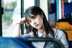 ▲高允貞在超能力韓劇《MOVING異能》與柳承龍搭檔演父女。(圖/Disney+提供) ▲高允貞在超能力韓劇《MOVING異能》與柳承龍搭檔演父女。(圖/Disney+提供)