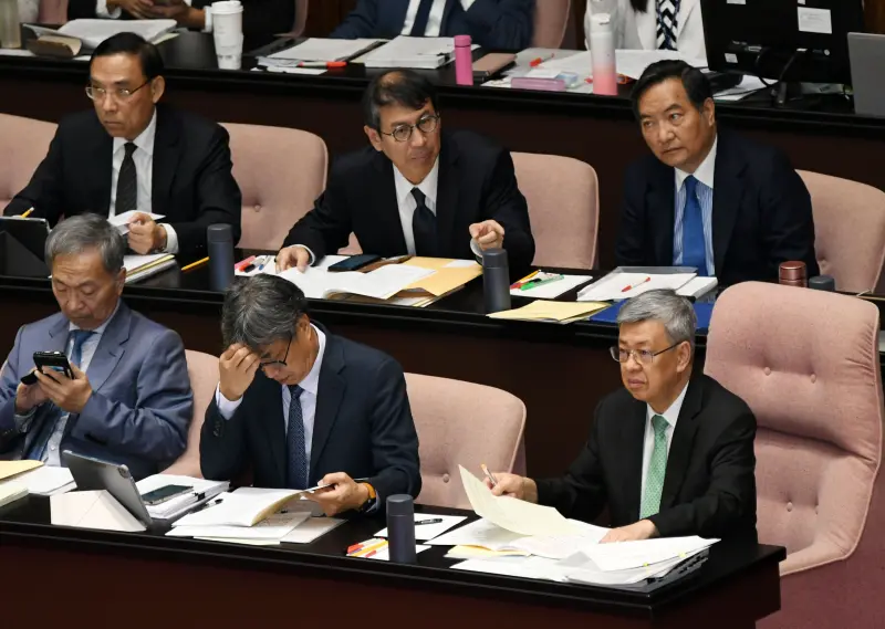 ▲新會期今開議,邀請陳建仁提出專案報告。(圖/記者林調遜攝,2023.09.22)