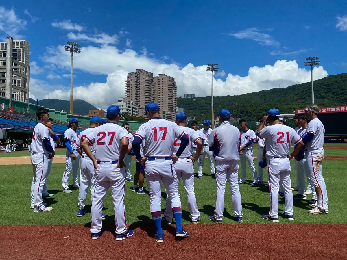 ▲杭州亞運中華成棒隊22日與合庫棒球隊進行練習賽，陣容已經有初步雛形。（記者路皓惟攝）