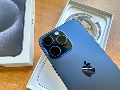 iPhone 15 Pro Max狂降5千　三星、OPPO 新機1月跳水價跌逾2千
