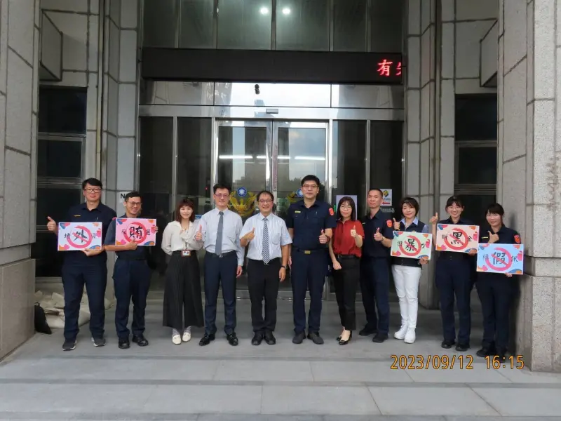 ▲為維護總統、立委大選公平,北檢檢察長鄭銘謙近日奔走北市4警分局座談(圖/北檢提供)