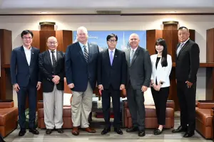 林智鴻偕美眾議員訪陳其邁　推動奧勒岡州設貿易辦事處
