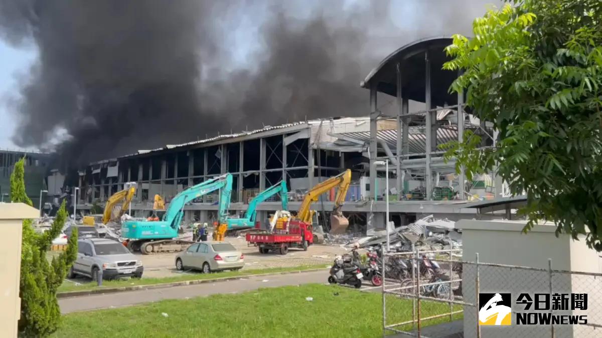 ▲屏東科技產業園區「明揚國際科技公司」爆炸起火，造成百人傷亡，國內壽險公司也陸續啟動保戶關懷措施。（圖／記者陳建彰攝，2023.09.23）