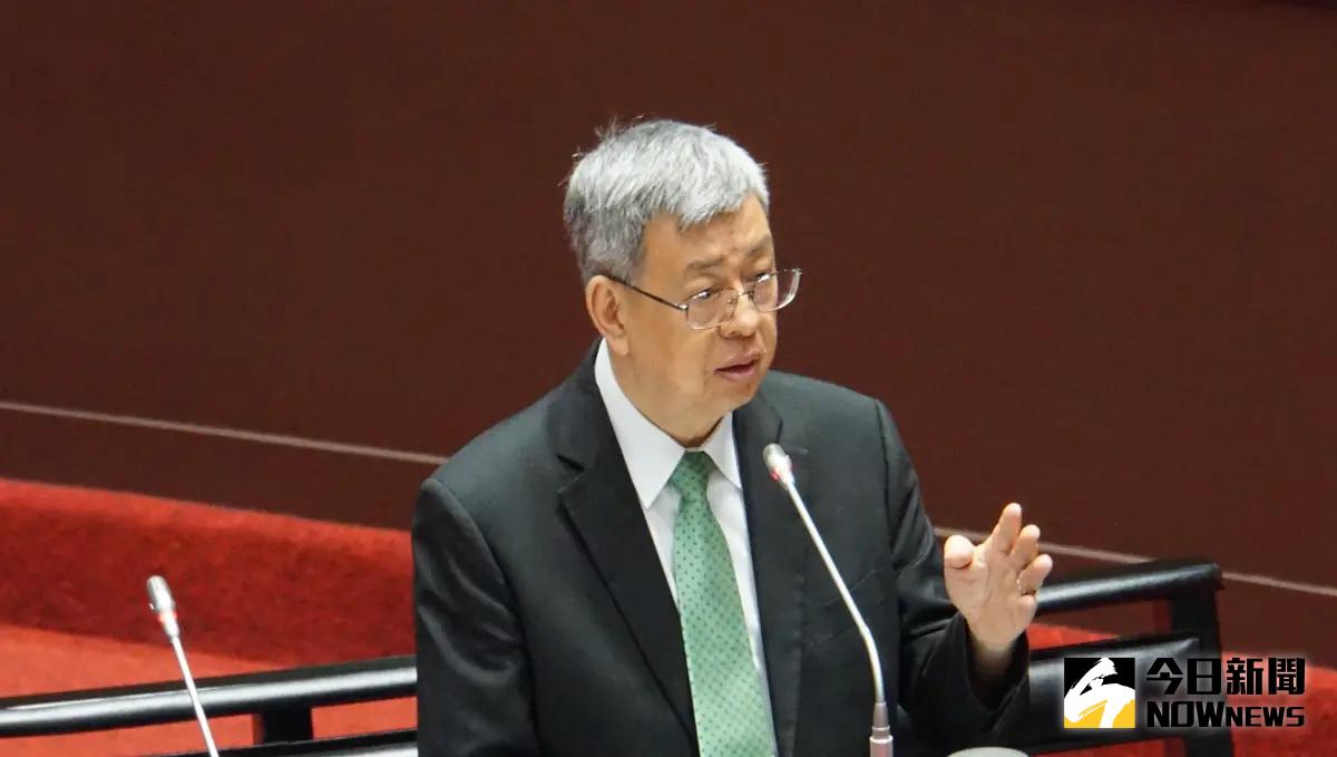 ▲陳建仁今日於行政院會中說明，總統、立委大選將至，各政黨參選人之間不免有攻防，但是最近看到不實訊息混淆視聽，抹煞政府和國民努力的施政成果，令人感到難過。（圖／記者呂炯昌攝）