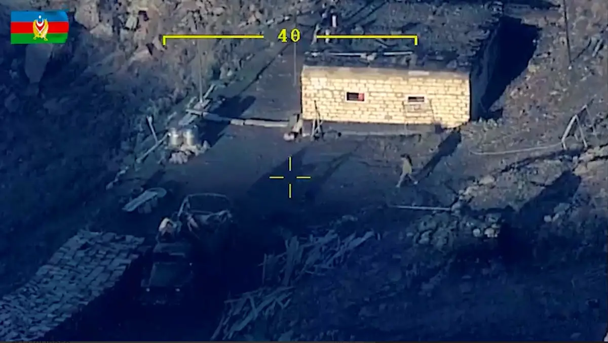 ▲亞塞拜然19日發動閃電攻擊控制境內的納戈爾諾．卡拉巴赫地區後，納卡區境內的分離主義分子今天表示，他們正透過談判將部隊撤出納卡區。（圖／美聯社／達志影像）