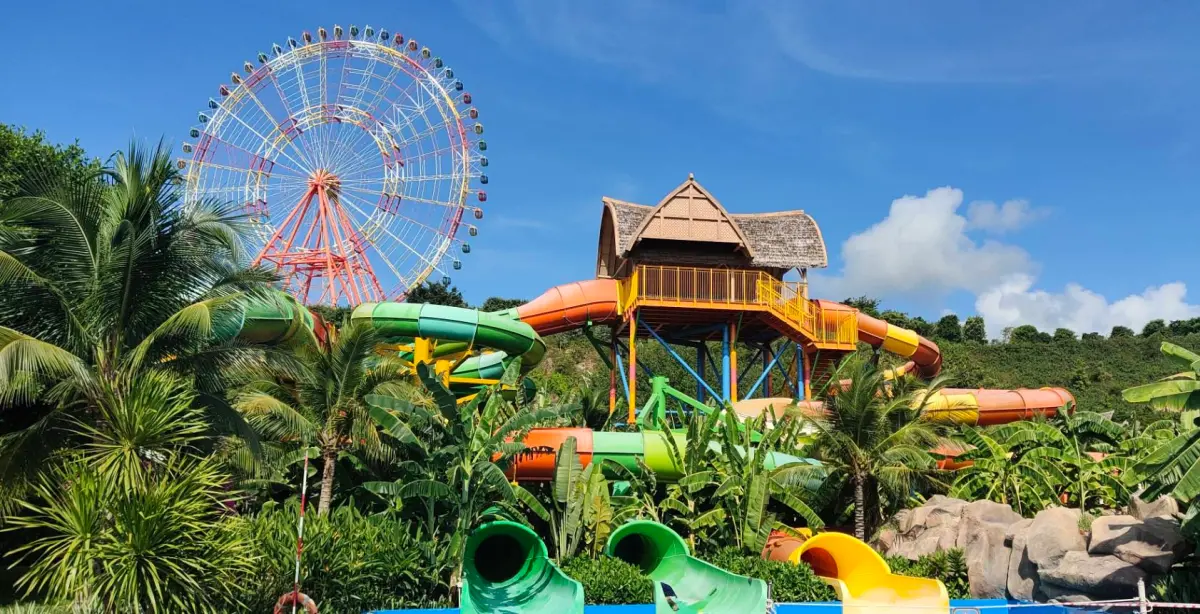 ▲ 芽莊的島嶼資源豐富，大大小小島嶼大概有39座，可以享受新奇的跳島行程。圖為越南芽莊的珍珠島。（圖／記者攝於2023.09.23）