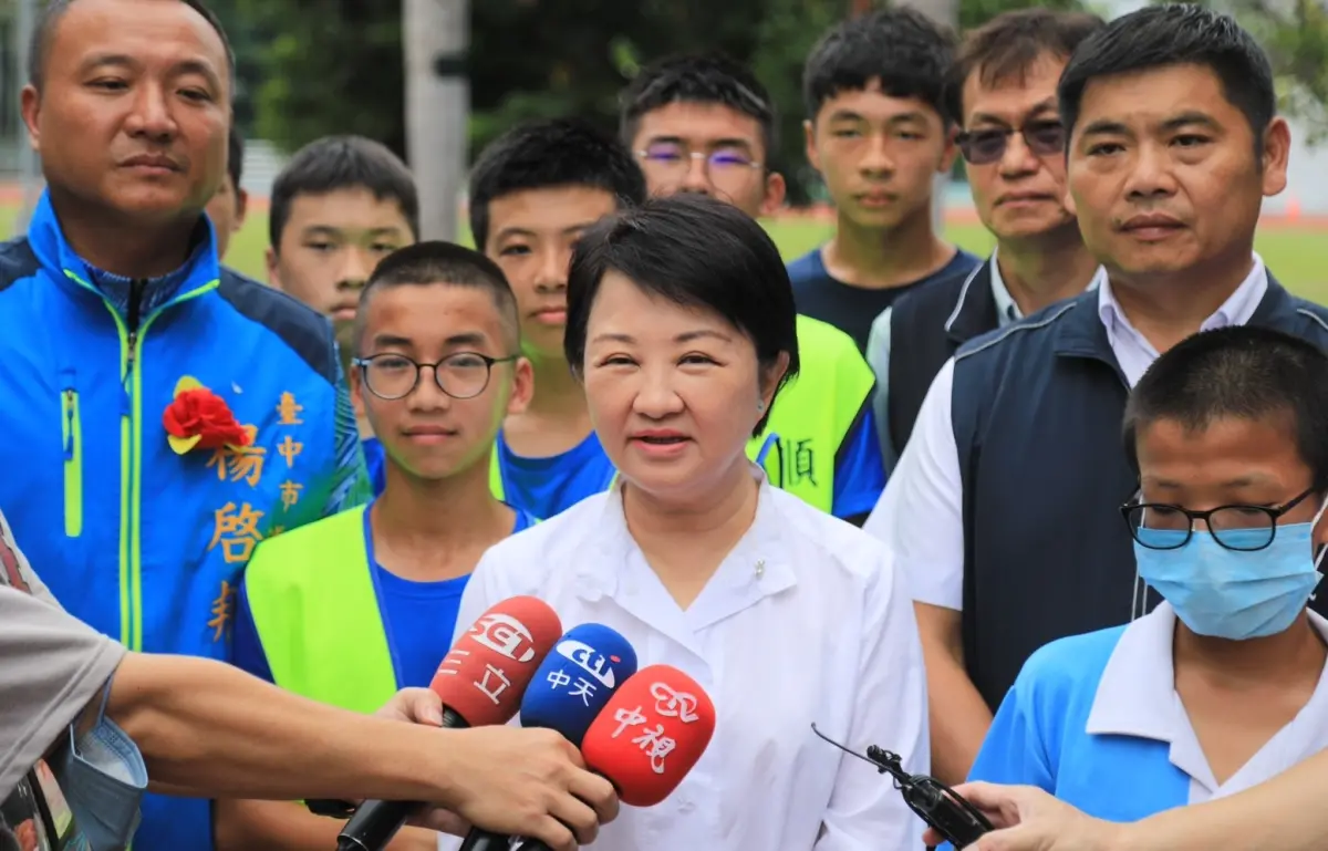 ▲台中市長盧秀燕宣佈台中市亞運金牌的激勵金，將從15萬元調升至100萬元。（圖／台中市政府提供，2023.09.25）