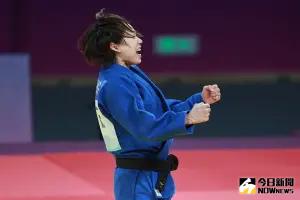 ▲連珍羚在柔道女子57公斤級成功打敗日本名將玉置桃,拿下生涯首面亞運金牌,也寫下台灣女子柔道亞運新歷史。(圖/特派記者葉政勳攝) ▲連珍羚在柔道女子57公斤級成功打敗日本名將玉置桃,拿下生涯首面亞運金牌,也寫下台灣女子柔道亞運新歷史。(圖/特派記者葉政勳攝)