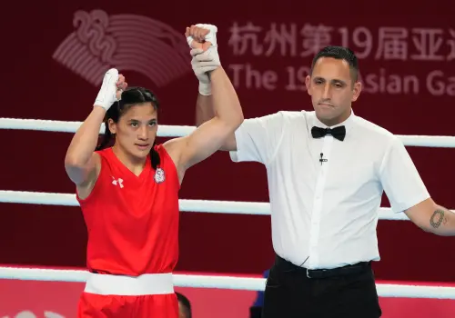 ▲台灣「拳擊女王」陳念琴在女子66公斤級出戰，面對尼泊爾女將Binita Thapa Magar，只花1分32秒就被裁判裁定獲勝，挺進8強戰。（圖／中華奧會提供）