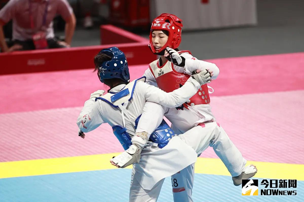 ▲台灣女子53公斤級好手林唯均首戰以懸殊比分擊敗黎巴嫩選手哈比比，順利晉級到8強。（圖／特派記者葉政勳攝）