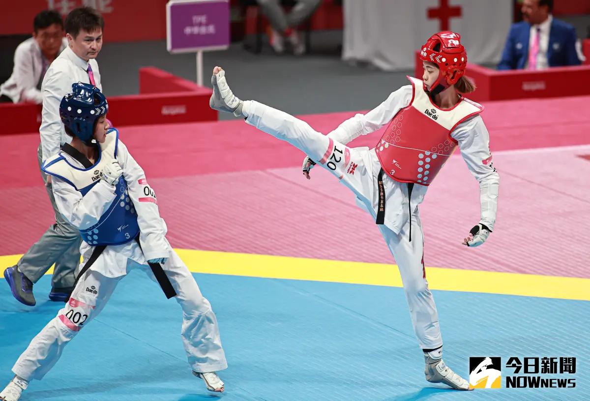 ▲羅嘉翎攜手林唯均晉級4強，中華隊2女將皆進帳獎牌。（圖／特派記者葉政勳攝）