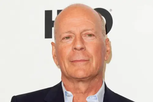 黛咪摩爾不忍了！為失智前夫布魯斯威利爭奧斯卡　怨阿湯哥先拿　
