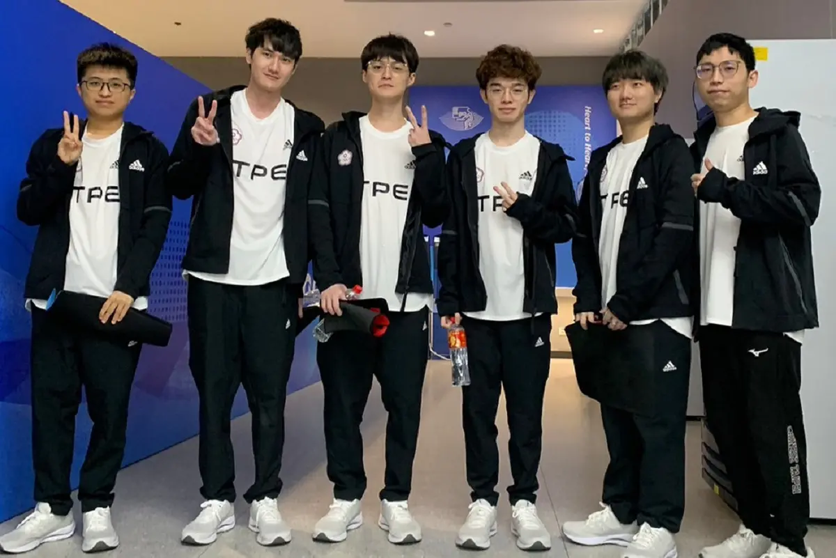 ▲台灣《英雄聯盟》代表隊有望爭取闖進決賽，圖三為中路選手「FoFo」朱駿嵐。（圖／取自CTESA 中華民國電子競技運動協會臉書）