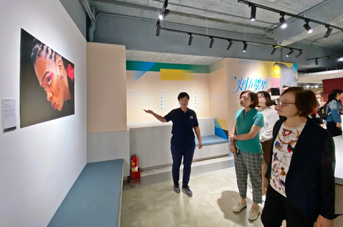 ▲「Women in Sports女性在體壇國際攝影大賽」影像巡迴展中部首場校園展(圖／弘光科大提供2023.9.27)